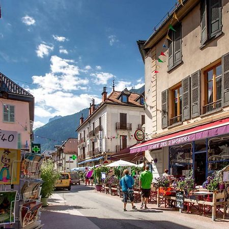 Studio Au Pied Des Montagnes Le Bourg-dʼOisans Exteriör bild