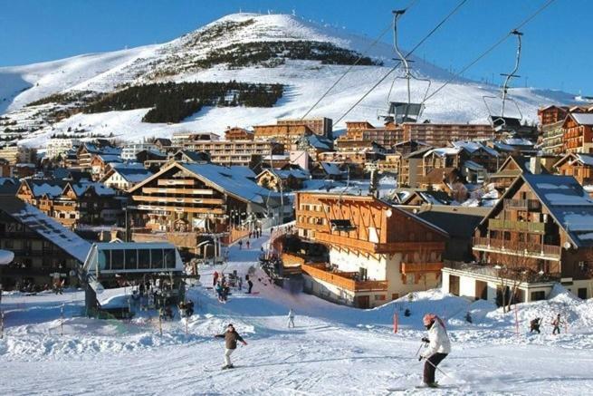 Studio Au Pied Des Montagnes Le Bourg-dʼOisans Exteriör bild